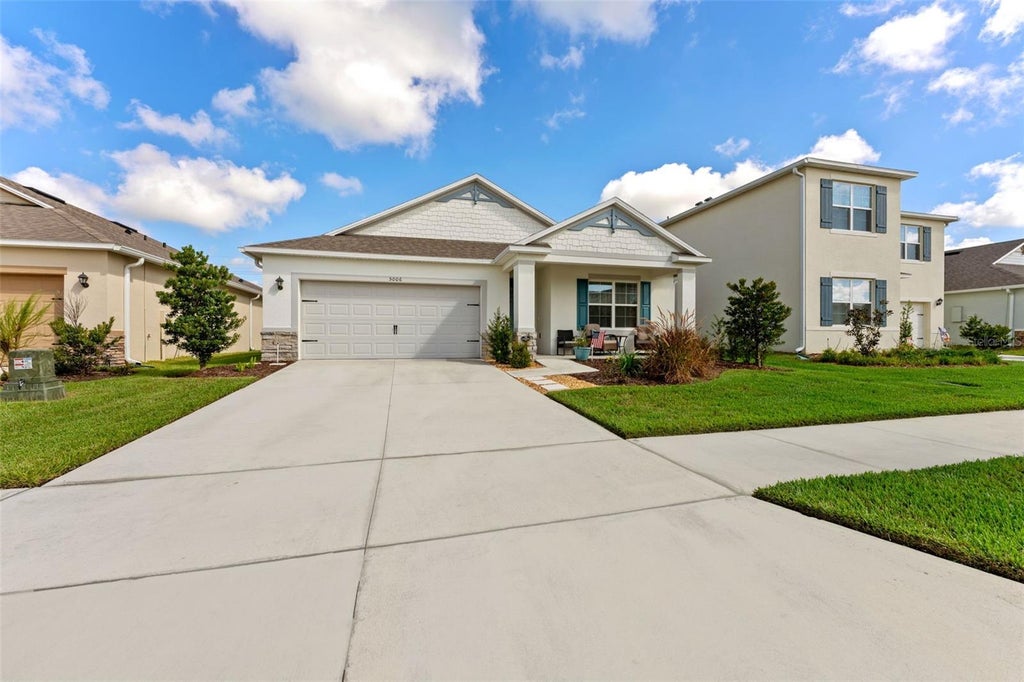 Photo of 5006 Foxglove Circle, Lakeland, FL 33811 (MLS # TB8547445)