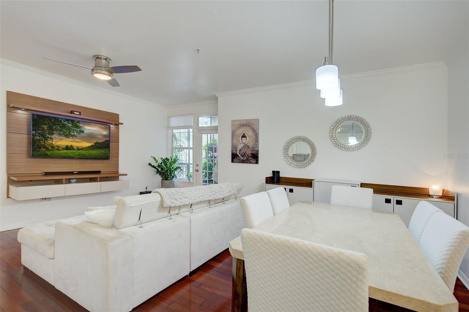 4221 W SPRUCE STREET 2328