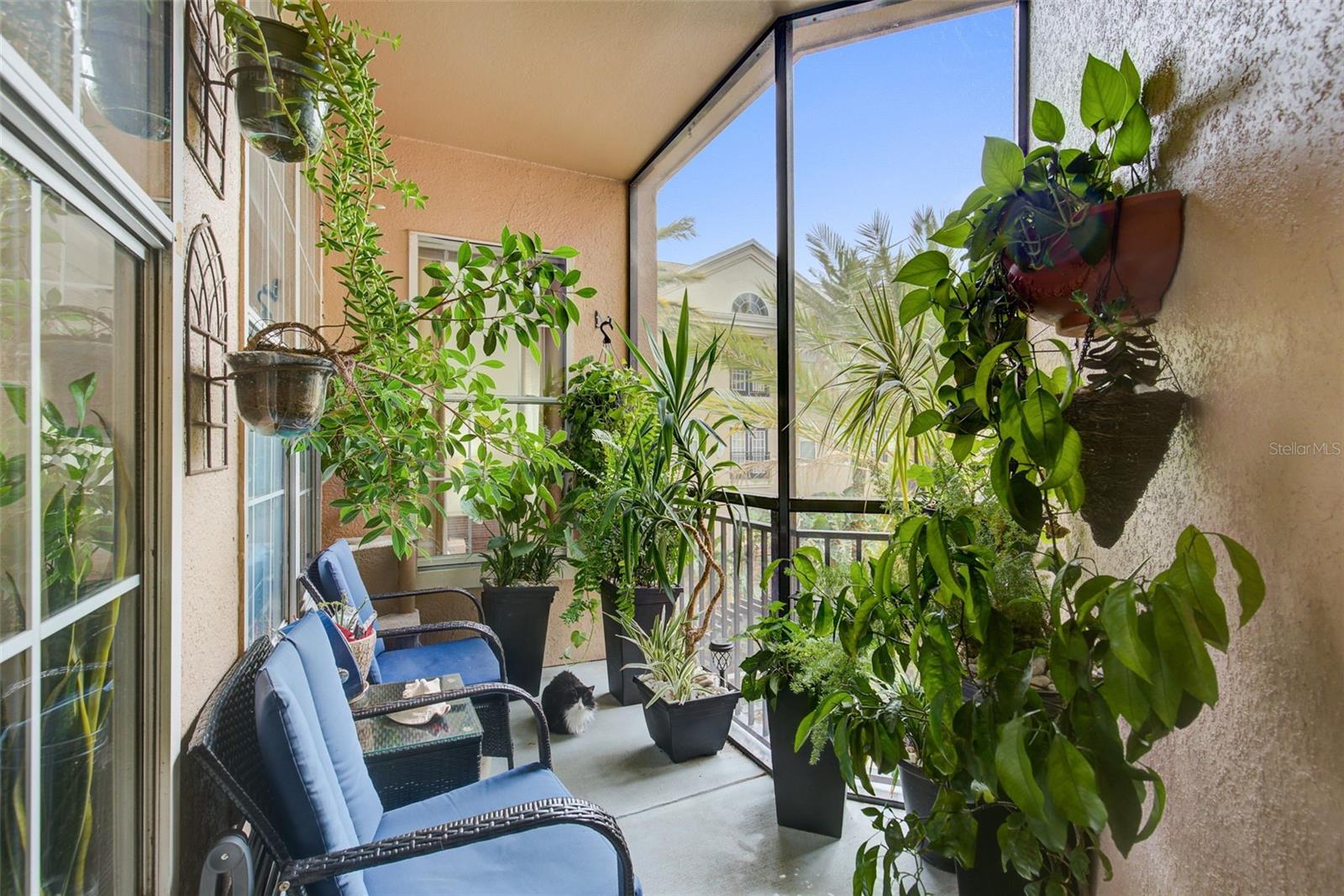 4221 W SPRUCE STREET 2328