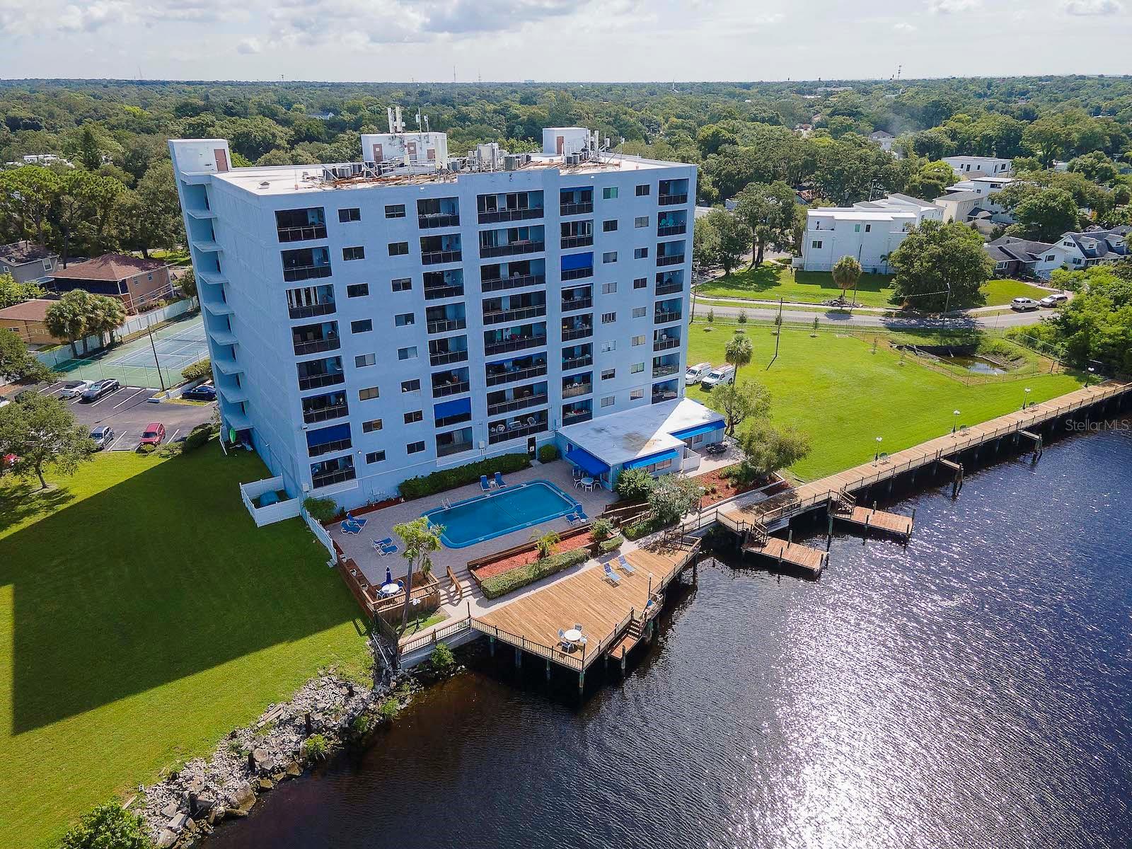 DOCKSIDE A CONDO - Residential