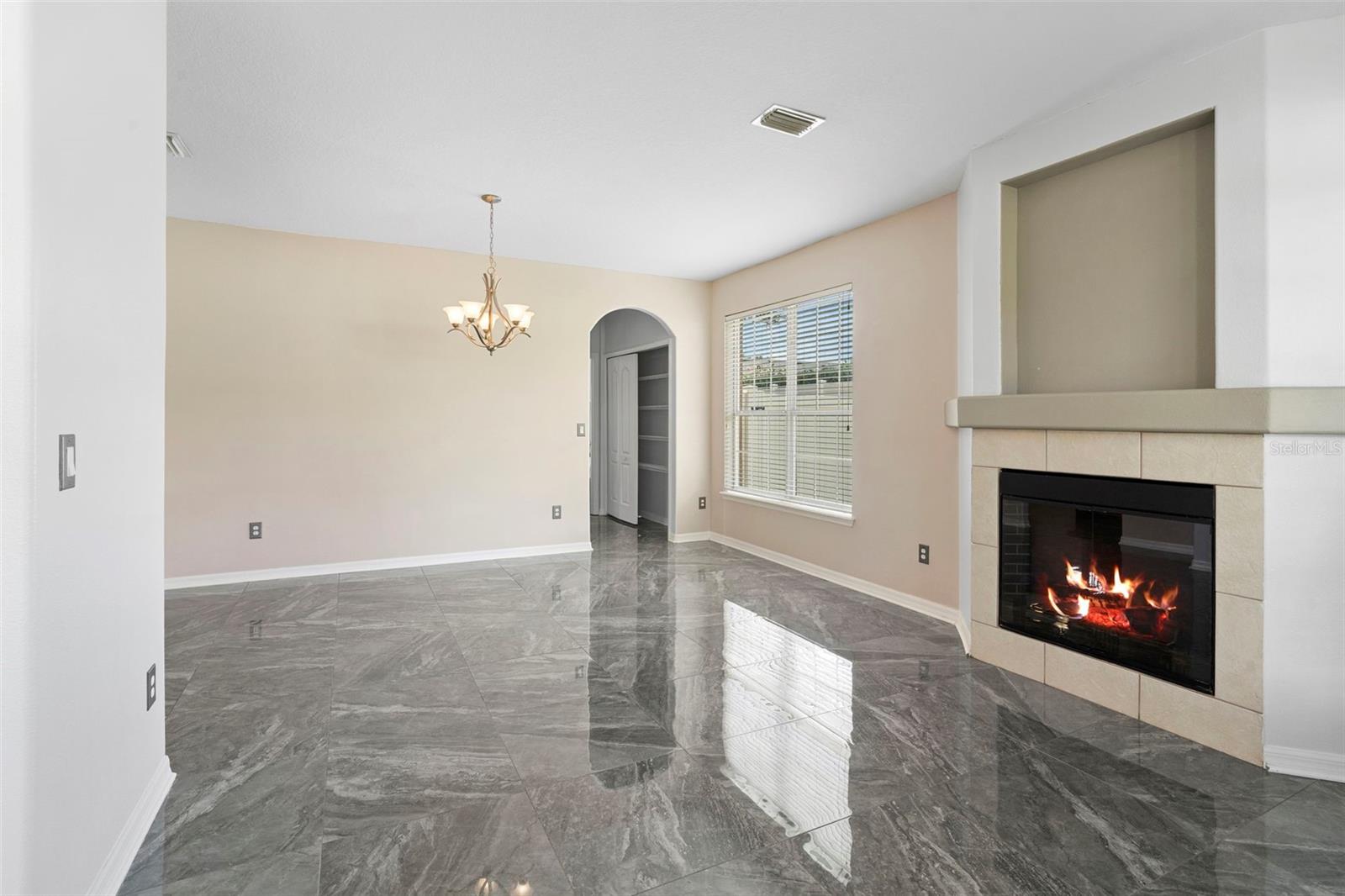 524 QUAIL VIEW COURT