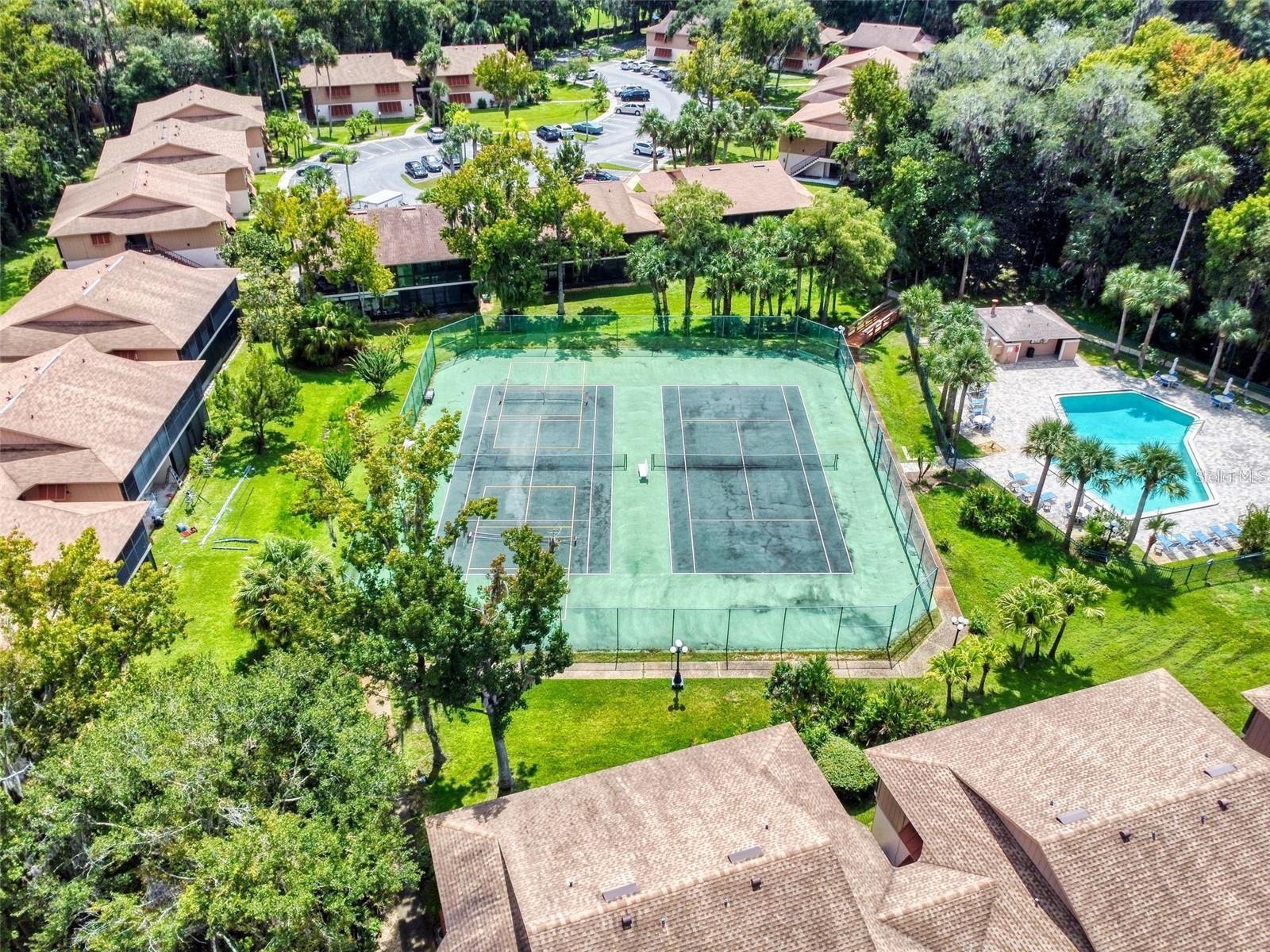 EDGEWATER CONDO APTS - Residential