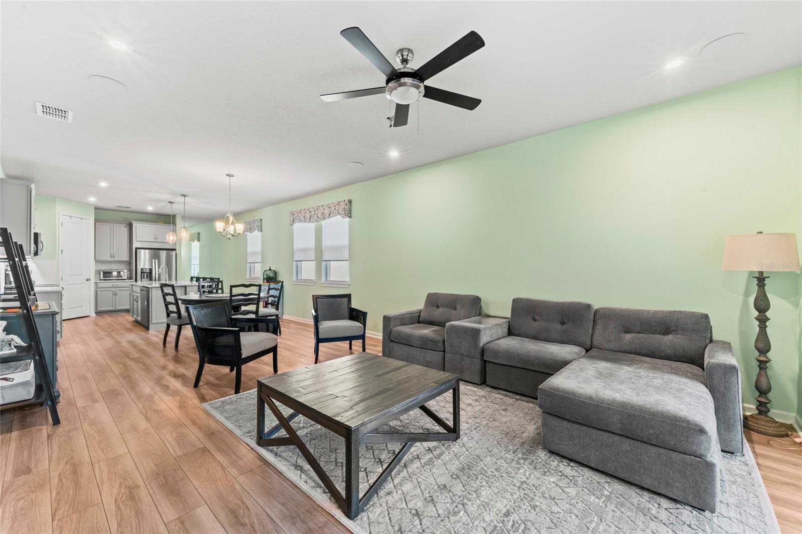 LA PALOMA PRESERVE - Residential