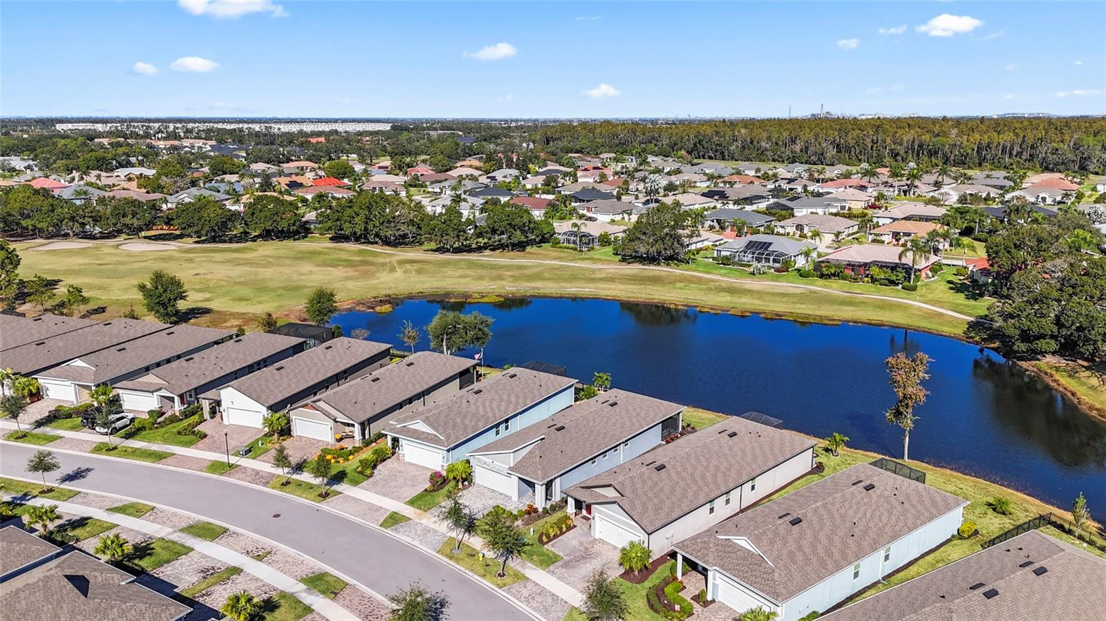 LA PALOMA PRESERVE - Residential