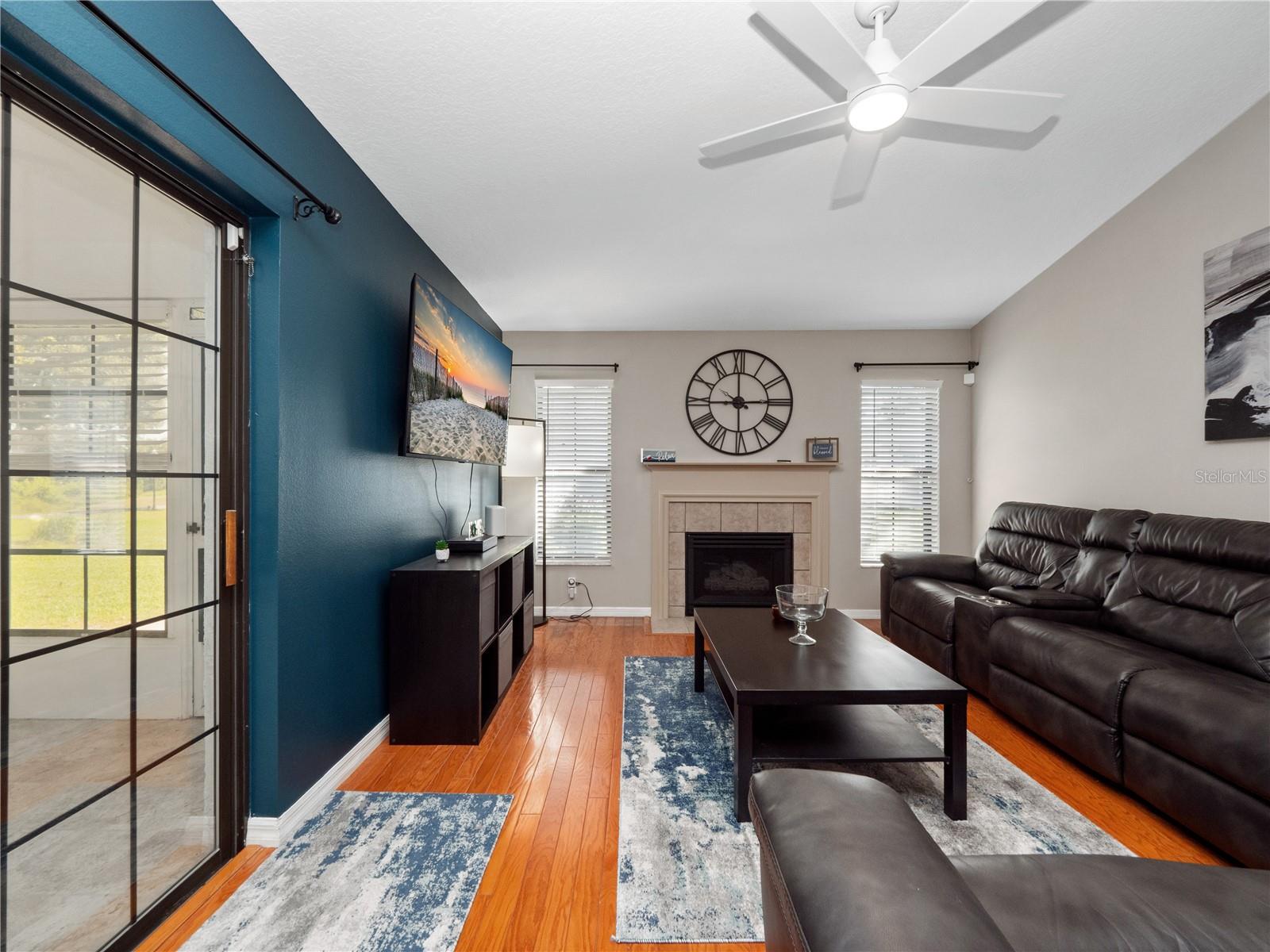 ROYAL HIGHLAND PH 01 - Residential
