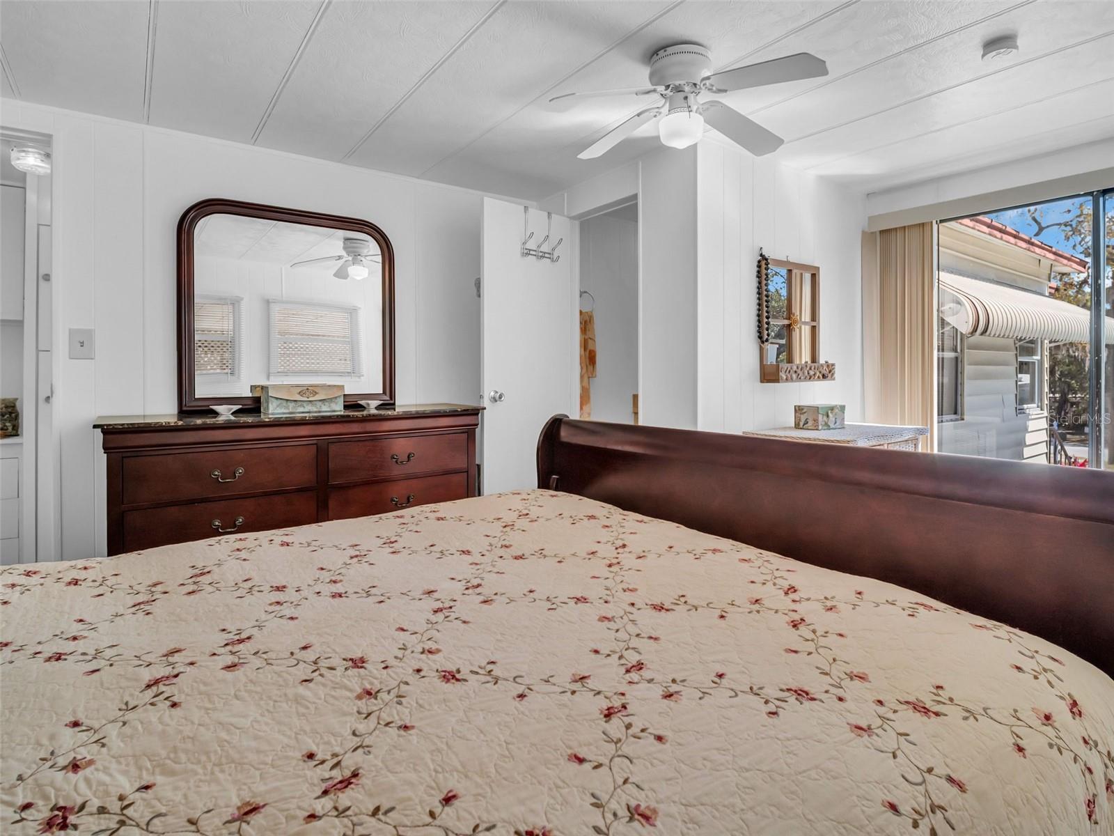 LEISURE LAKE VILLAGE - Residential