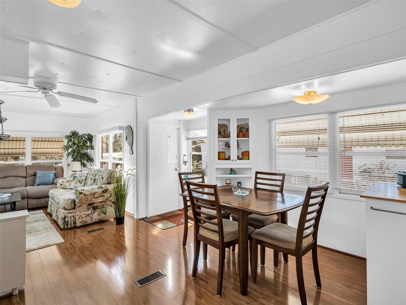 LEISURE LAKE VILLAGE - Residential