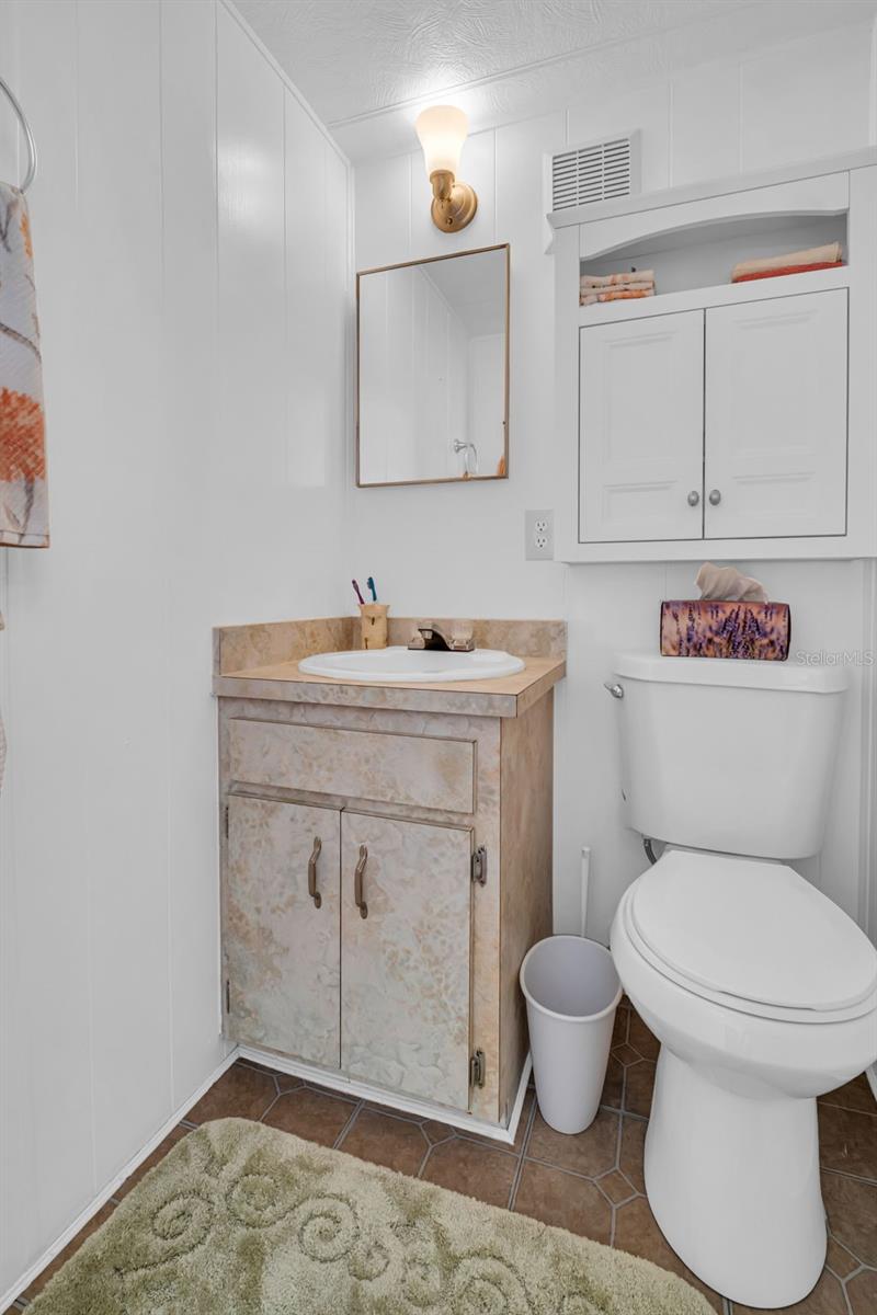 LEISURE LAKE VILLAGE - Residential