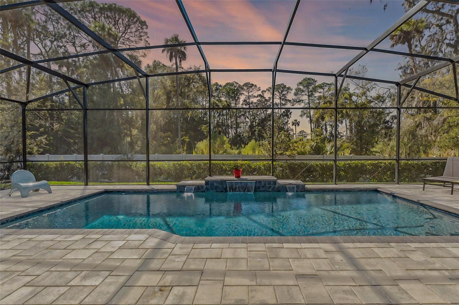 1087 CONESTOGA WAY