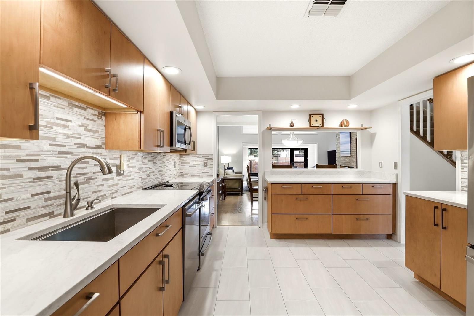 WEKIVA COUNTRY CLUB VILLAS - Residential