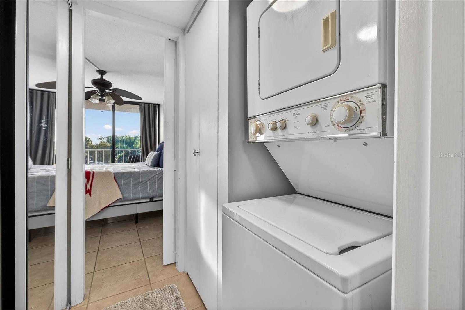 HARBOR BLUFFS WATERFRONT CONDO - Residential