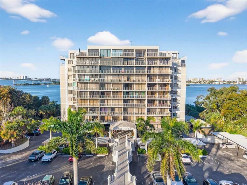 Photo of 500 N Osceola Avenue #410, Clearwater, FL 33755 (MLS # TB8467425)