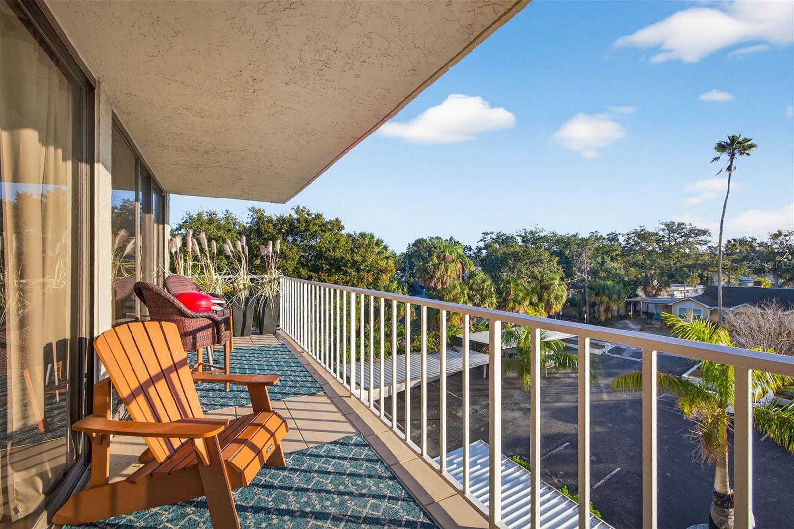 HARBOR BLUFFS WATERFRONT CONDO - Residential