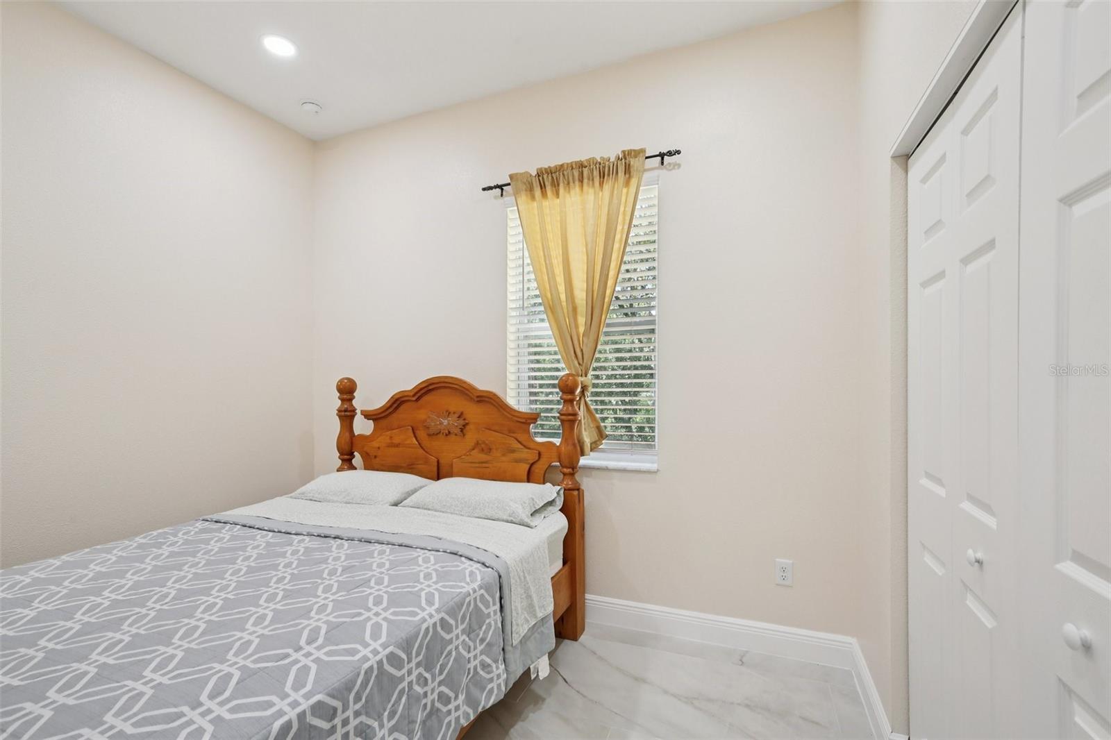 RIDGE MANOR ESTATE - Residential