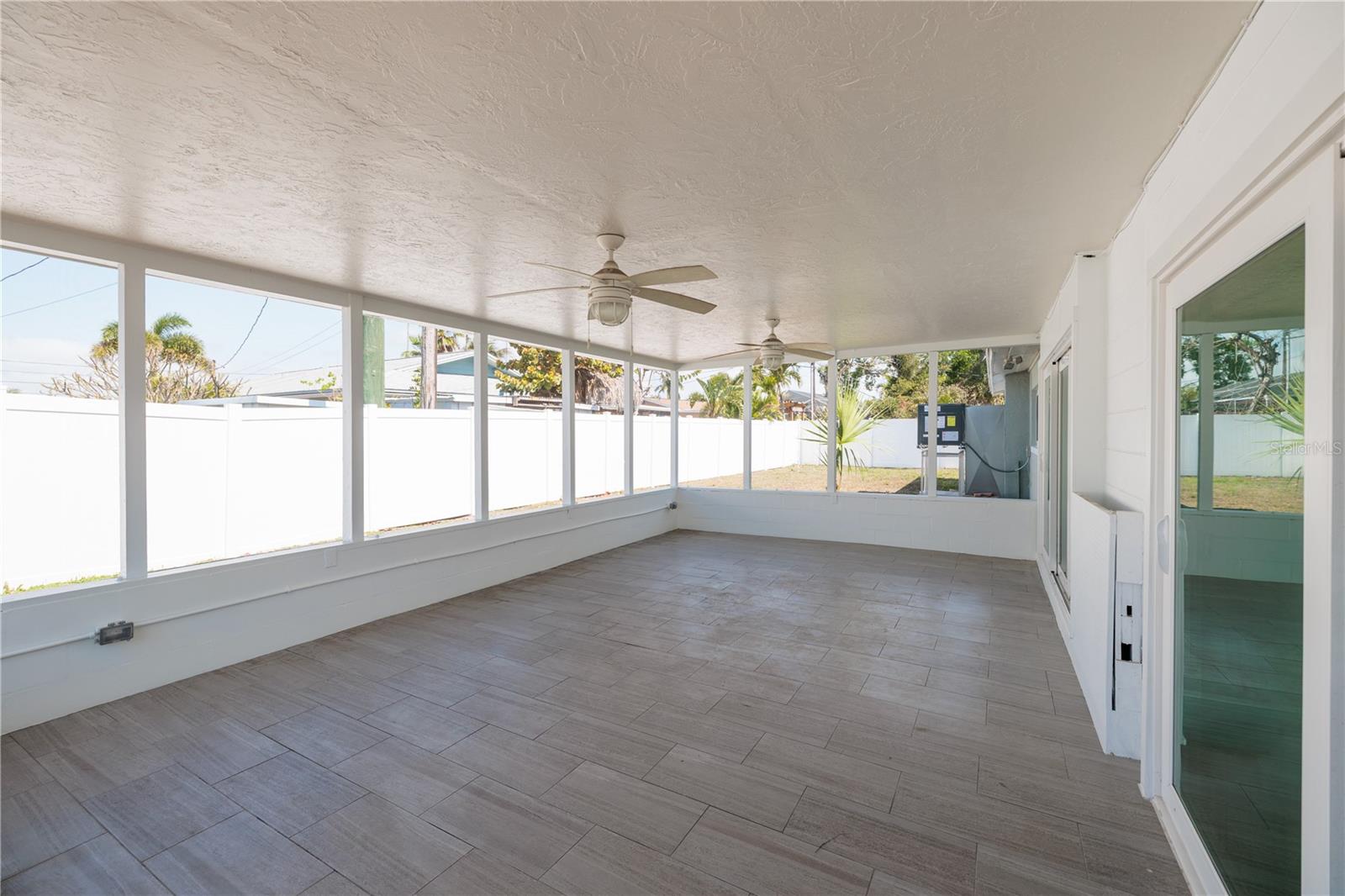 PASADENA GOLF CLUB ESTATES SEC 5 - Residential