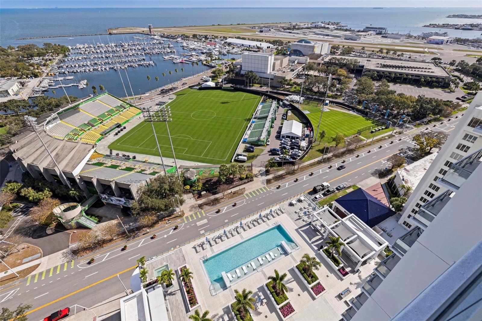 SALTAIRE CONDO - Residential