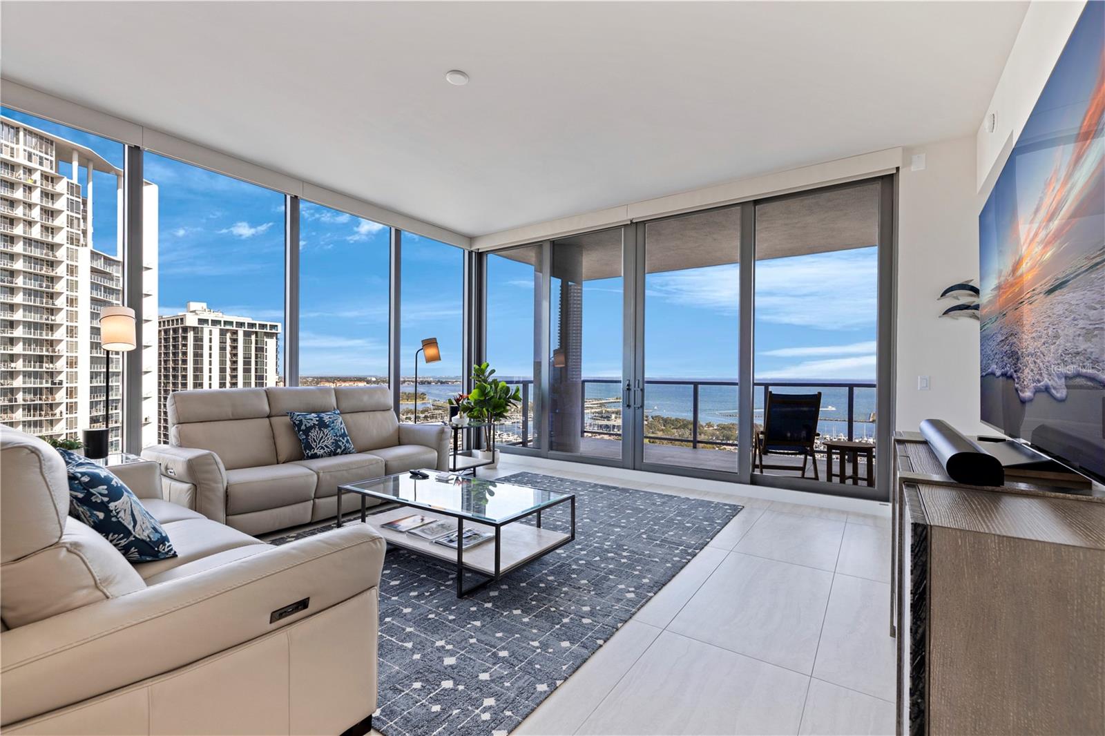 SALTAIRE CONDO - Residential