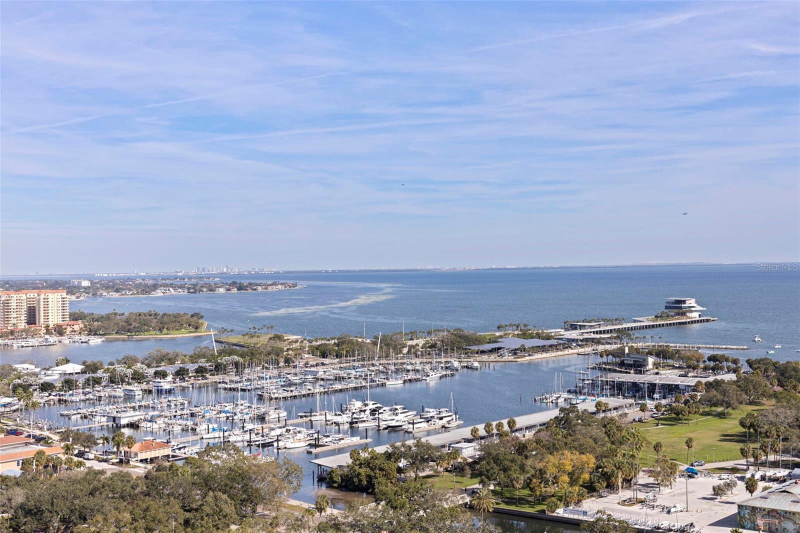 SALTAIRE CONDO - Residential