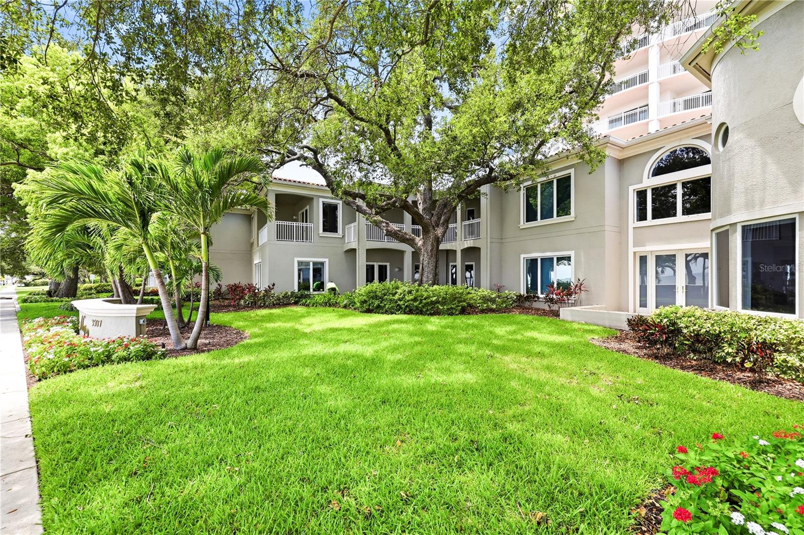3507 BAYSHORE BOULEVARD 102