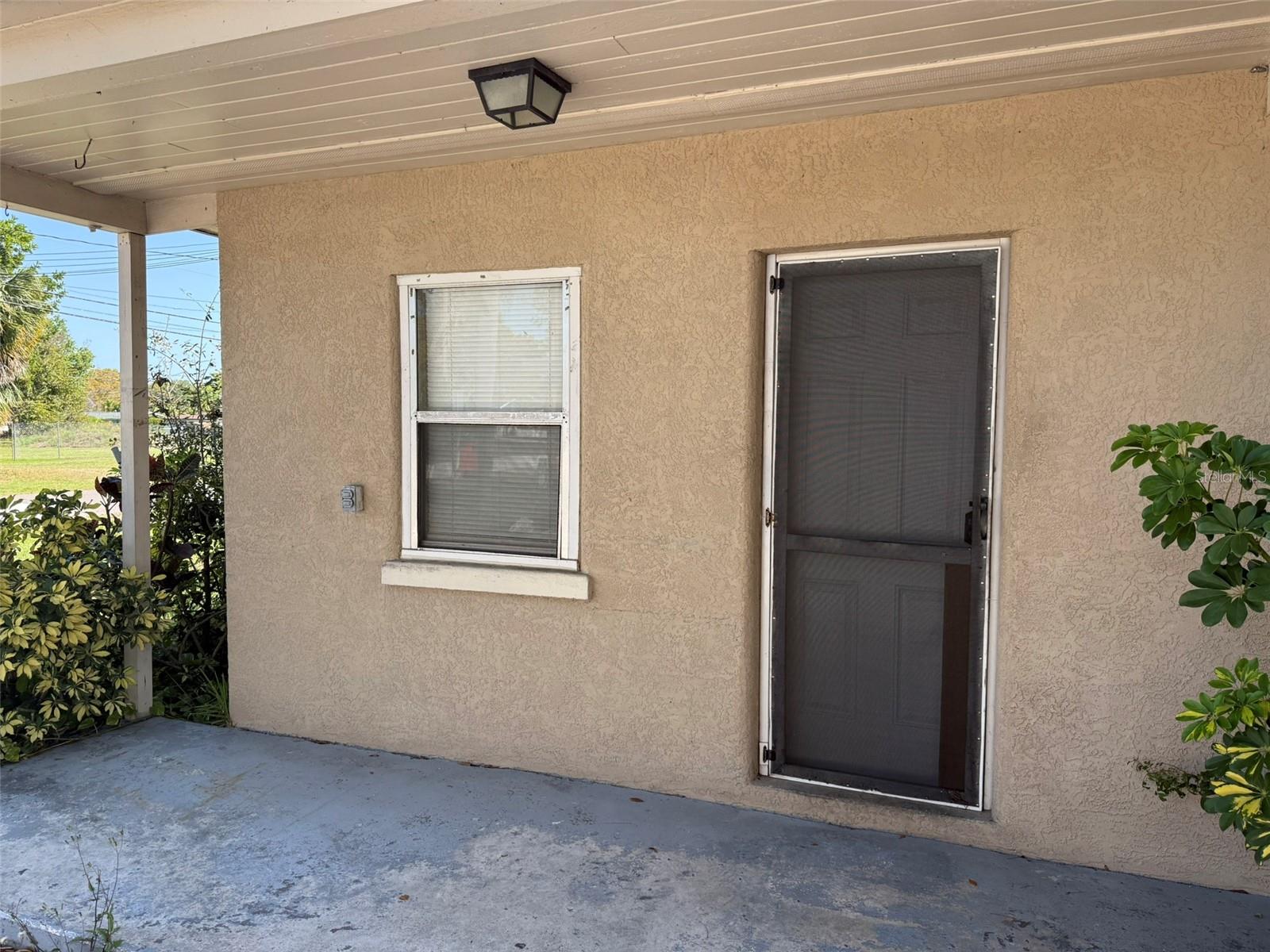 SEMINOLE PARK MANOR - Residential Income