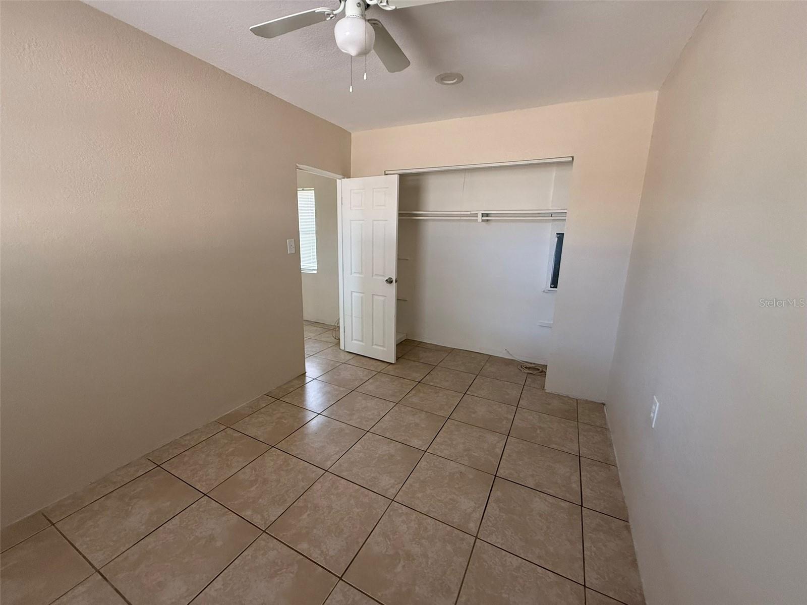 SEMINOLE PARK MANOR - Residential Income