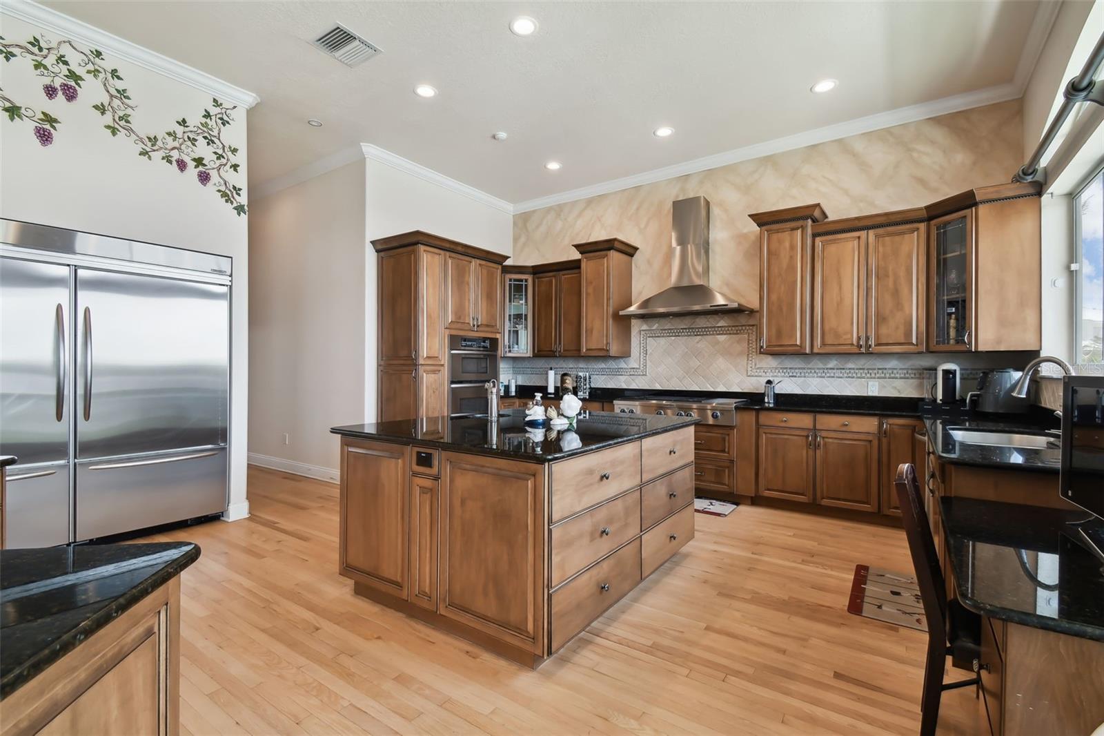 HARBORPOINTE - Residential