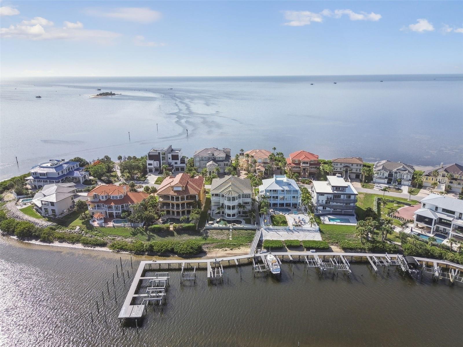 4348 HARBORPOINTE DRIVE
