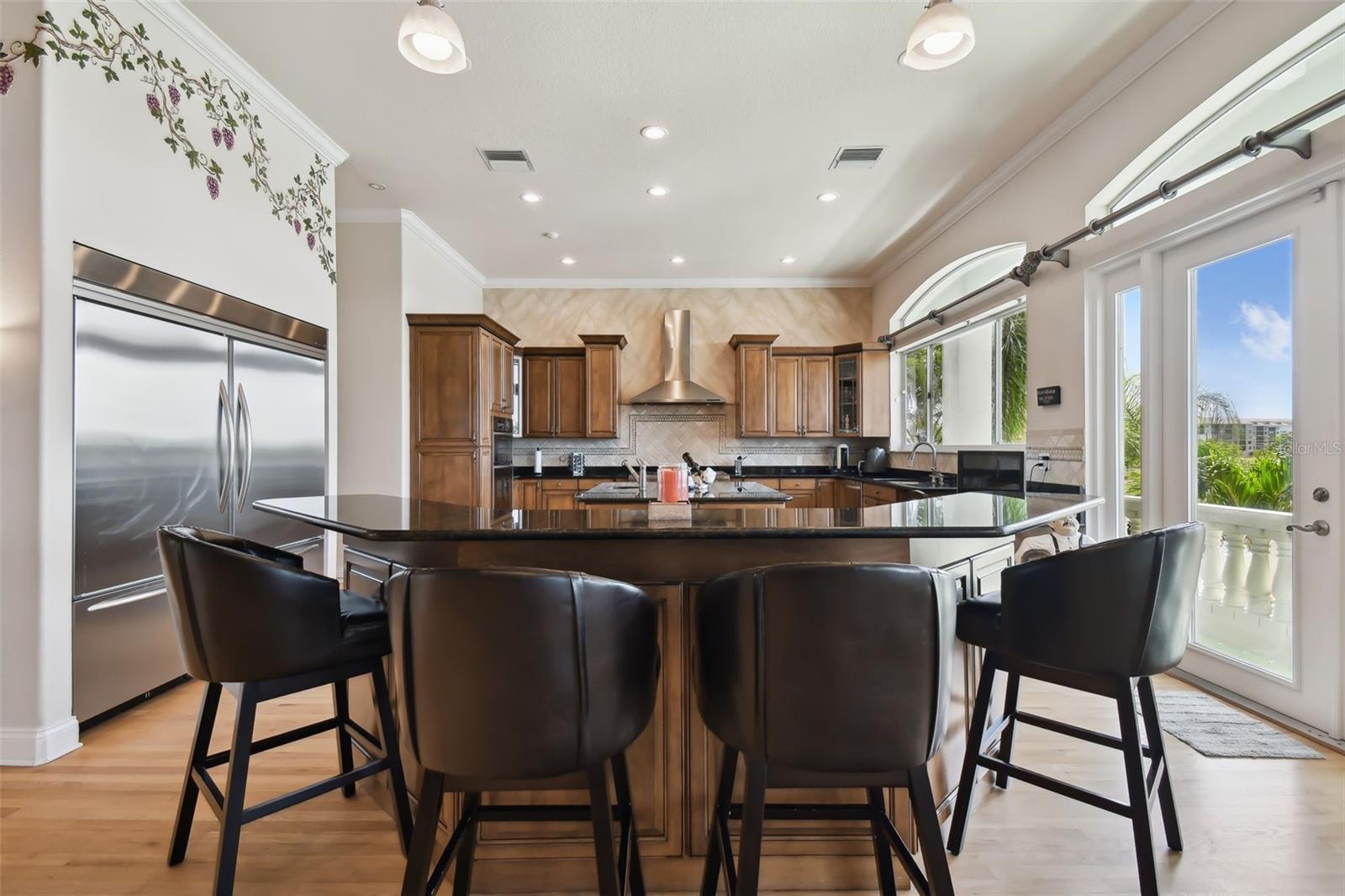 HARBORPOINTE - Residential