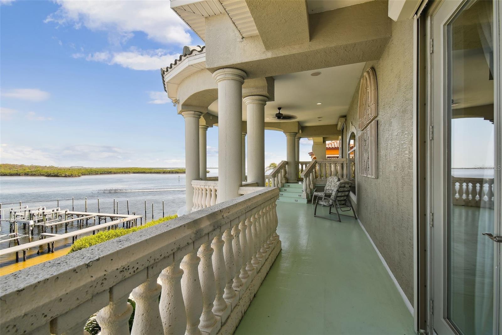 HARBORPOINTE - Residential