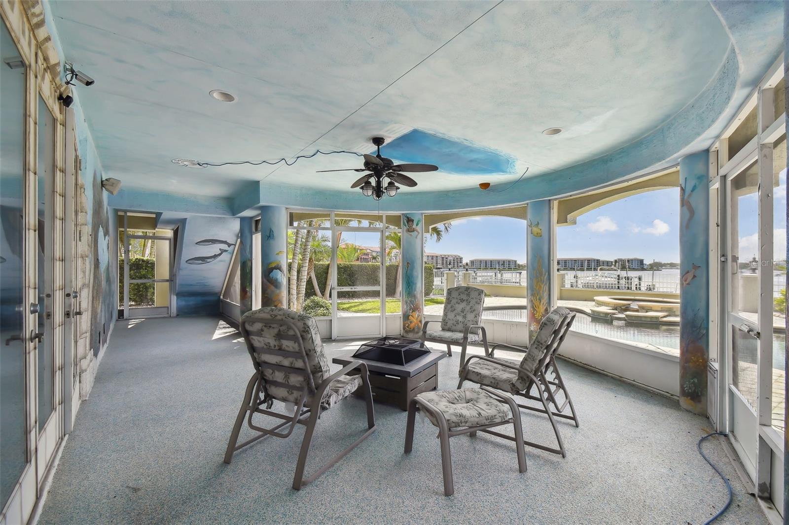 HARBORPOINTE - Residential