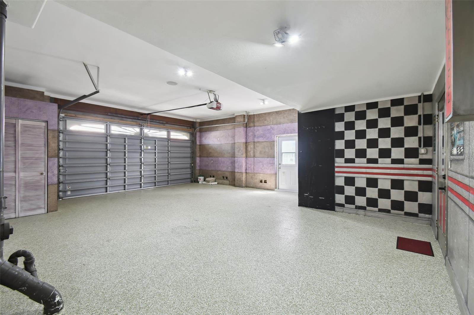 HARBORPOINTE - Residential