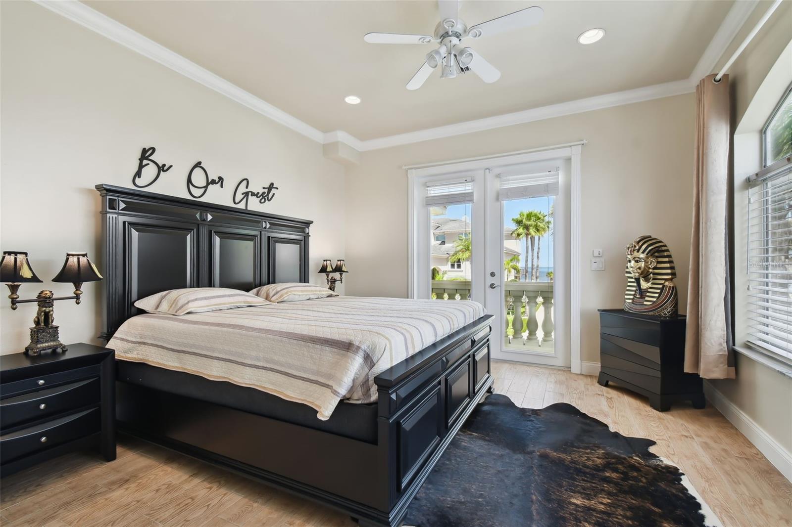 HARBORPOINTE - Residential