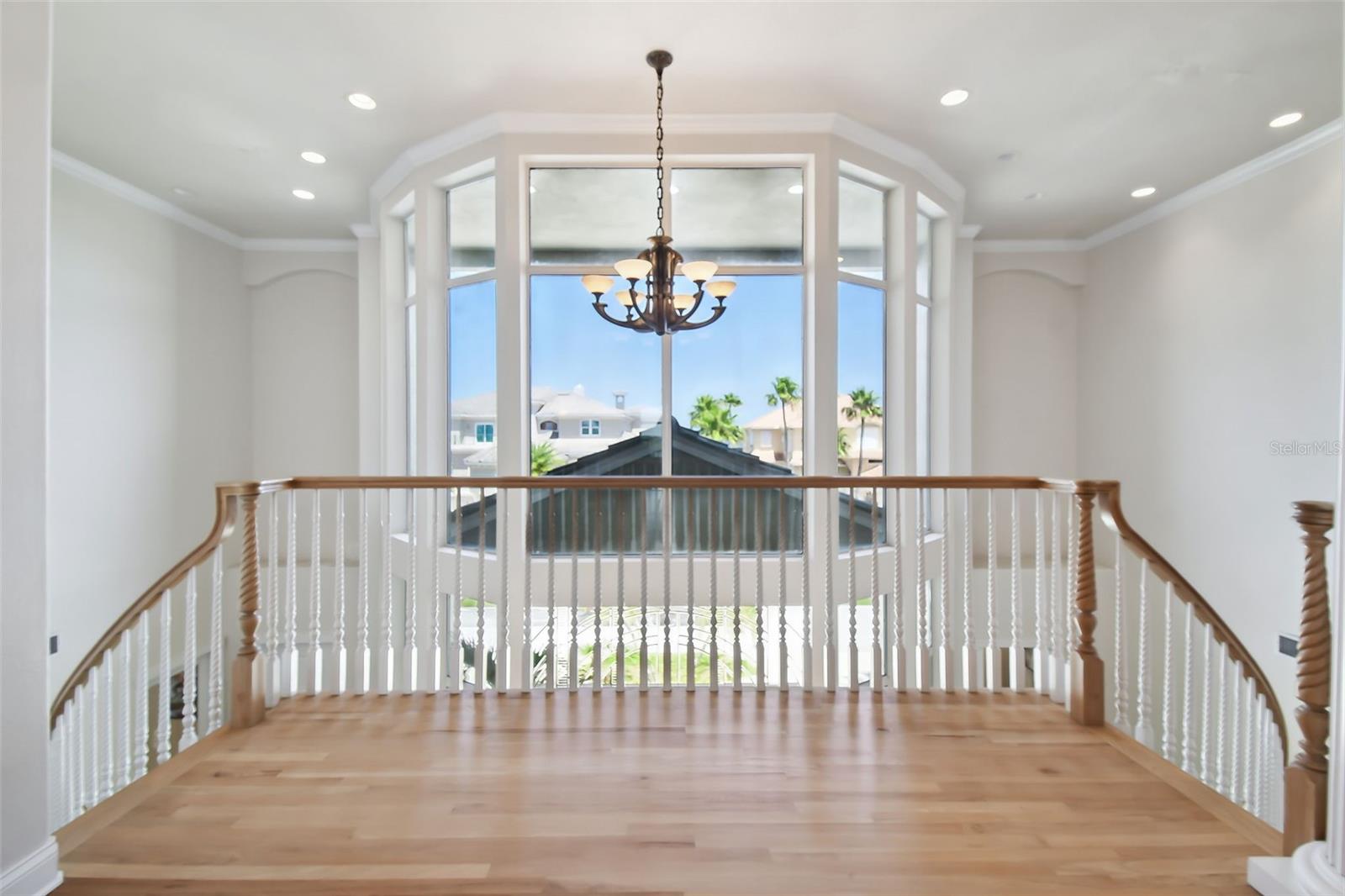 HARBORPOINTE - Residential