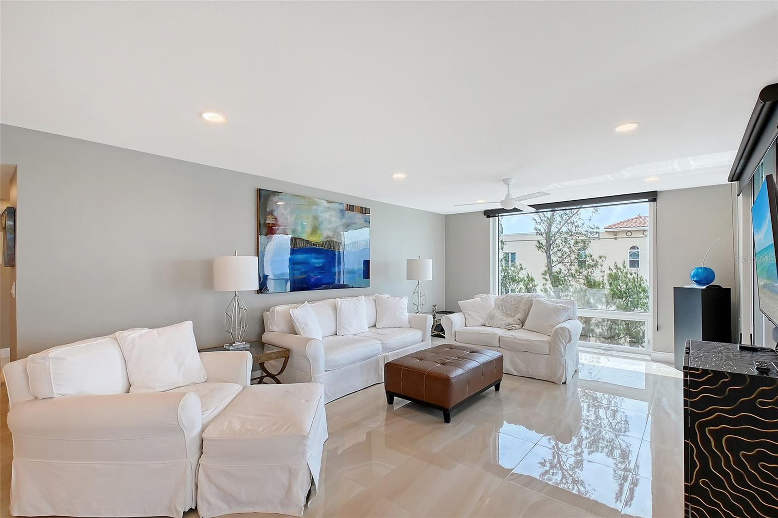 SEA GATE CLUB - Residential