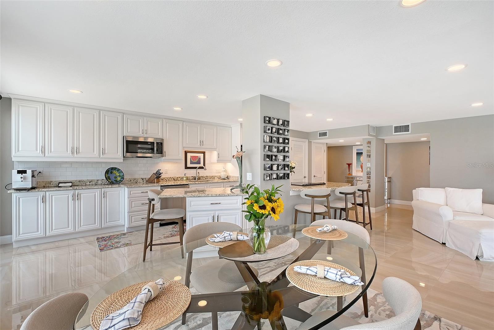 SEA GATE CLUB - Residential