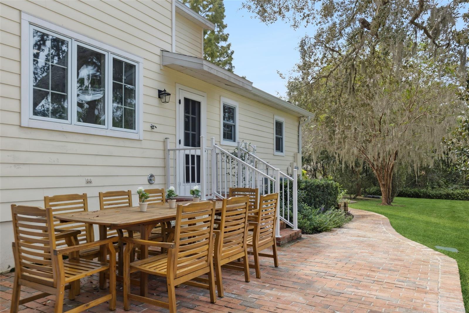 ELYSIUM CLUB - Residential