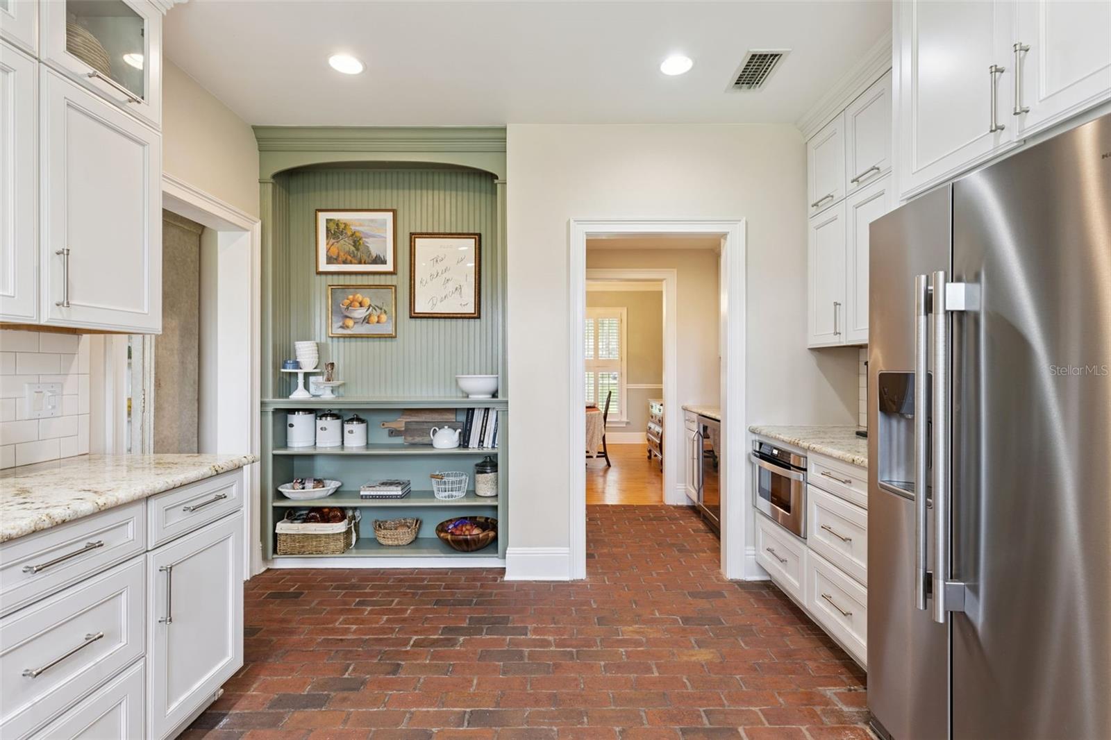 ELYSIUM CLUB - Residential