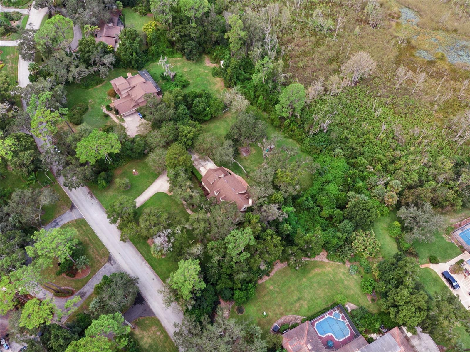 ELYSIUM CLUB - Residential