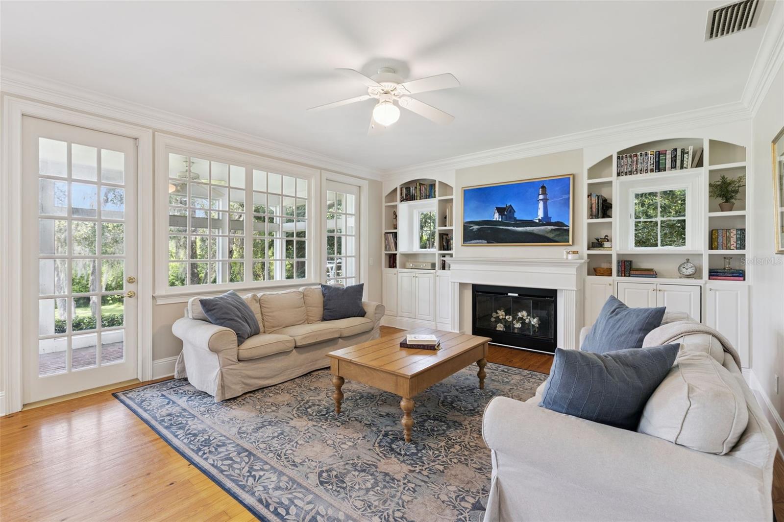 ELYSIUM CLUB - Residential