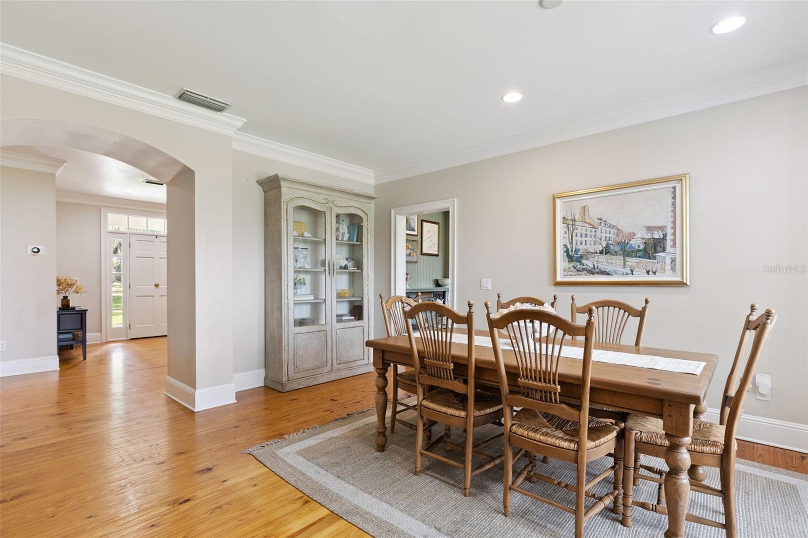 ELYSIUM CLUB - Residential