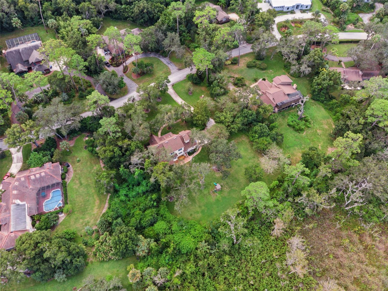 ELYSIUM CLUB - Residential