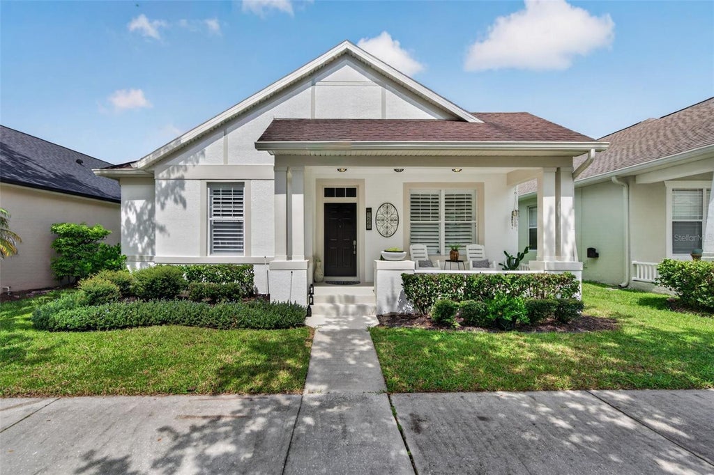 Photo of 14661 Tanja King Boulevard, Orlando, FL 32828 (MLS # O6444722)