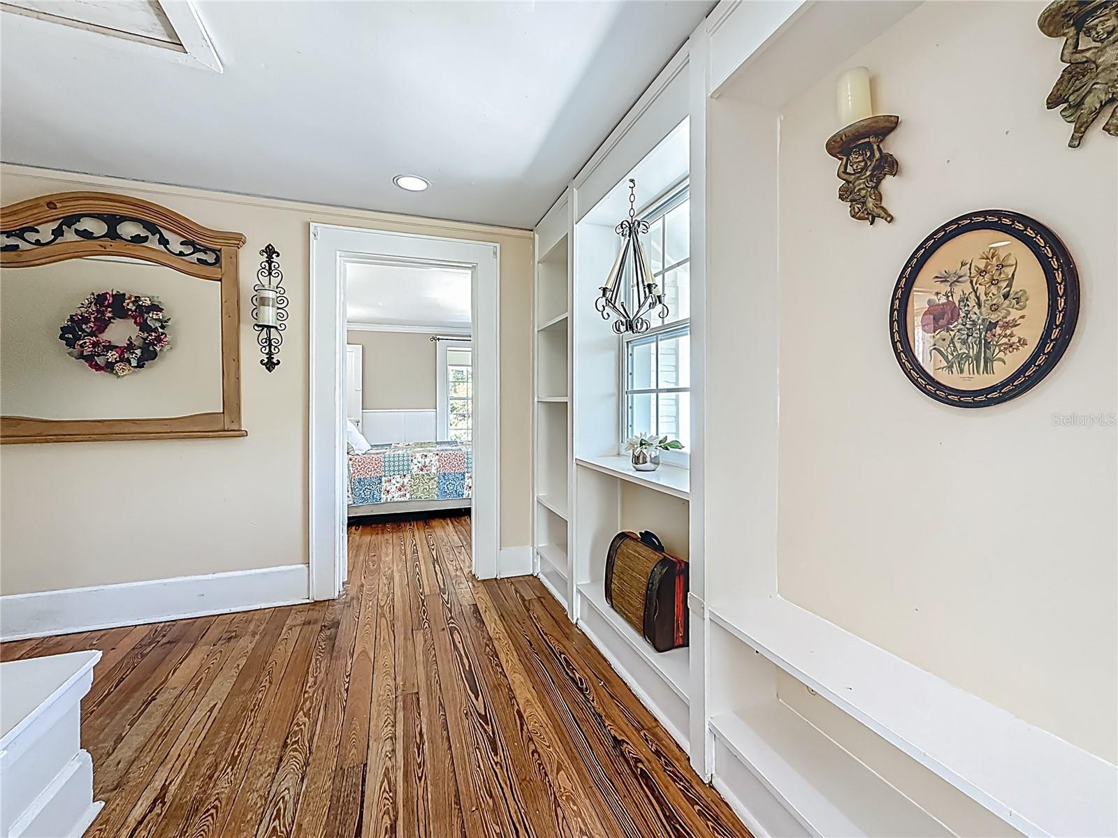 RIDGEWOOD ESTATES ADD - Residential