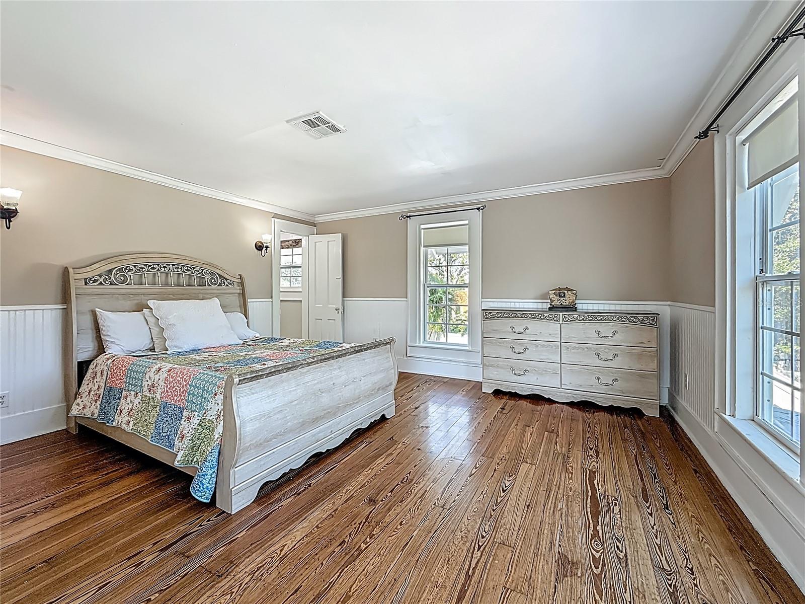 RIDGEWOOD ESTATES ADD - Residential