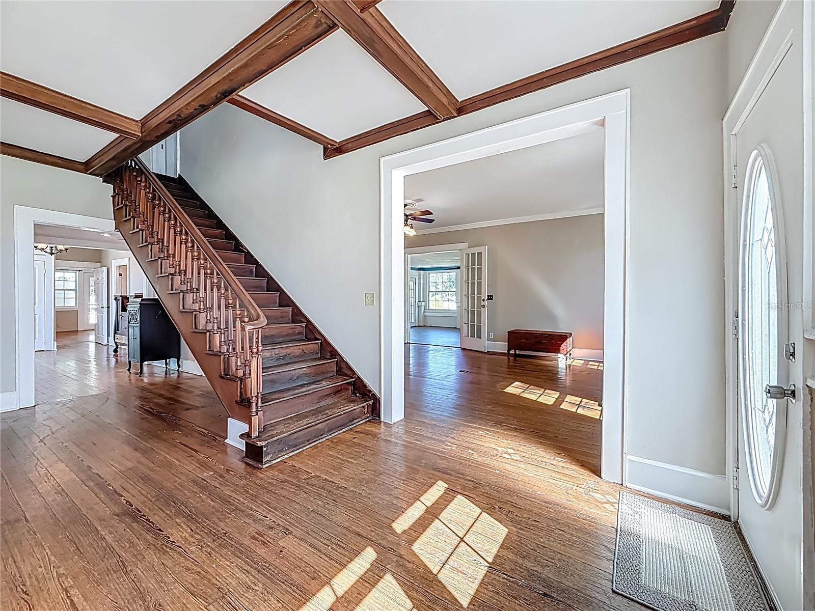 RIDGEWOOD ESTATES ADD - Residential