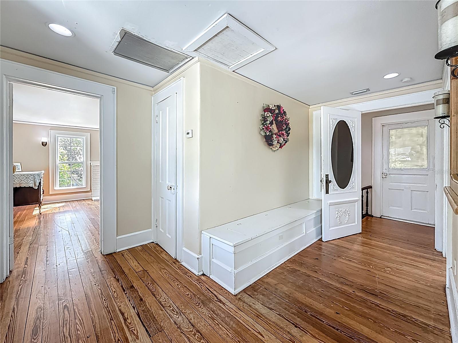 RIDGEWOOD ESTATES ADD - Residential