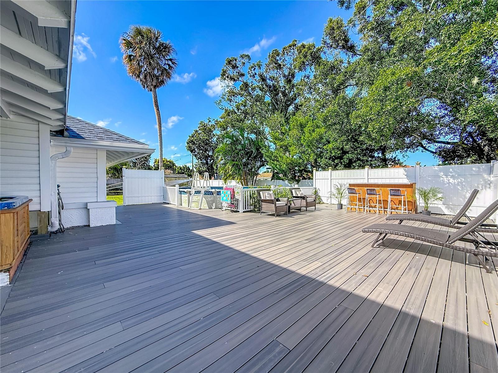 RIDGEWOOD ESTATES ADD - Residential