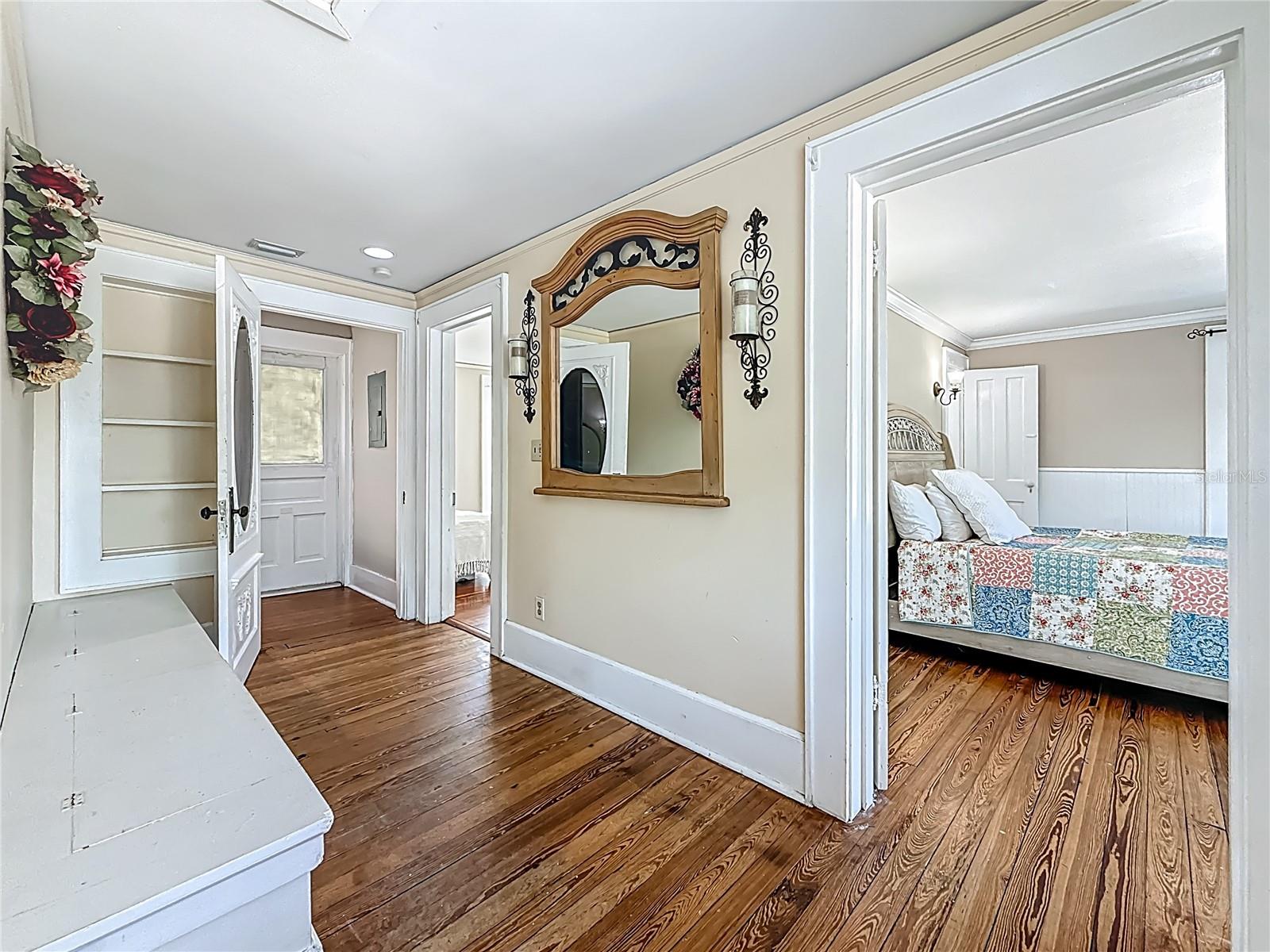 RIDGEWOOD ESTATES ADD - Residential