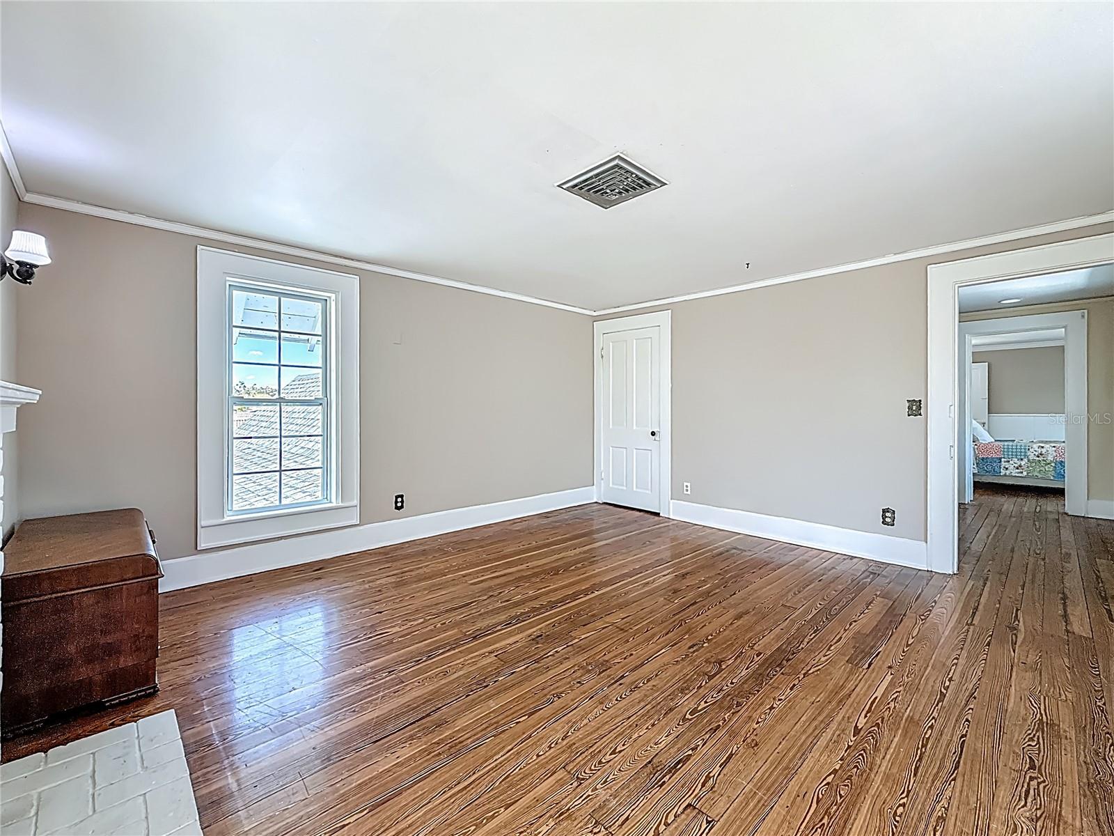 RIDGEWOOD ESTATES ADD - Residential