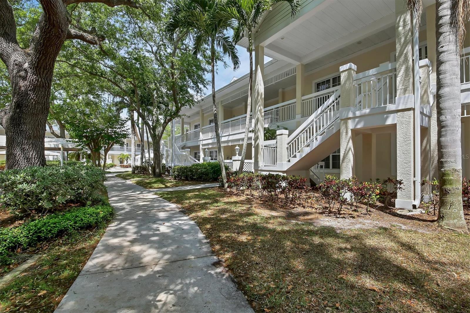 BOLLETTIERI RESORT VILLAS IX - Residential Lease